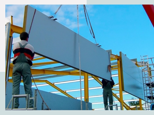 Монтаж сэндвич-панелей в Малоярославце от 621 руб.